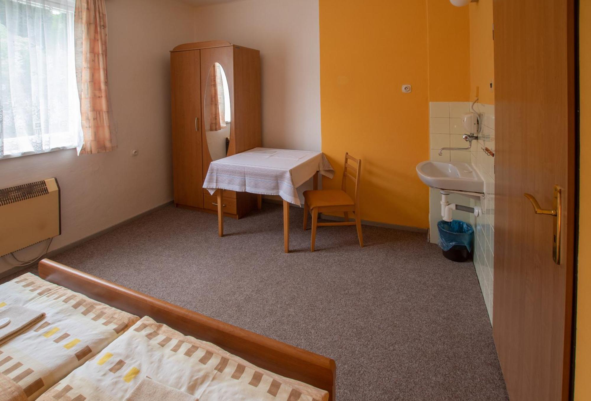 Pension Palla Svojanov  Екстер'єр фото
