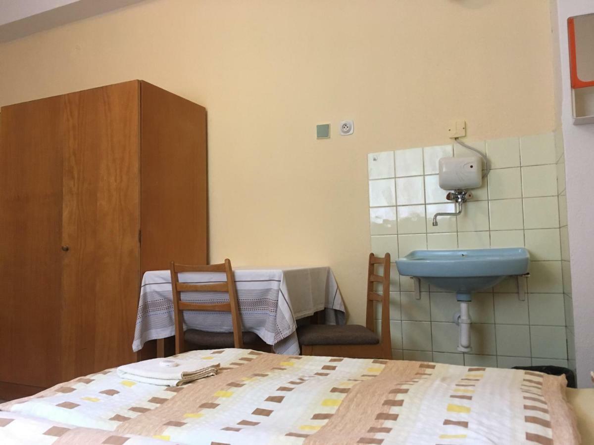 Pension Palla Svojanov  Екстер'єр фото